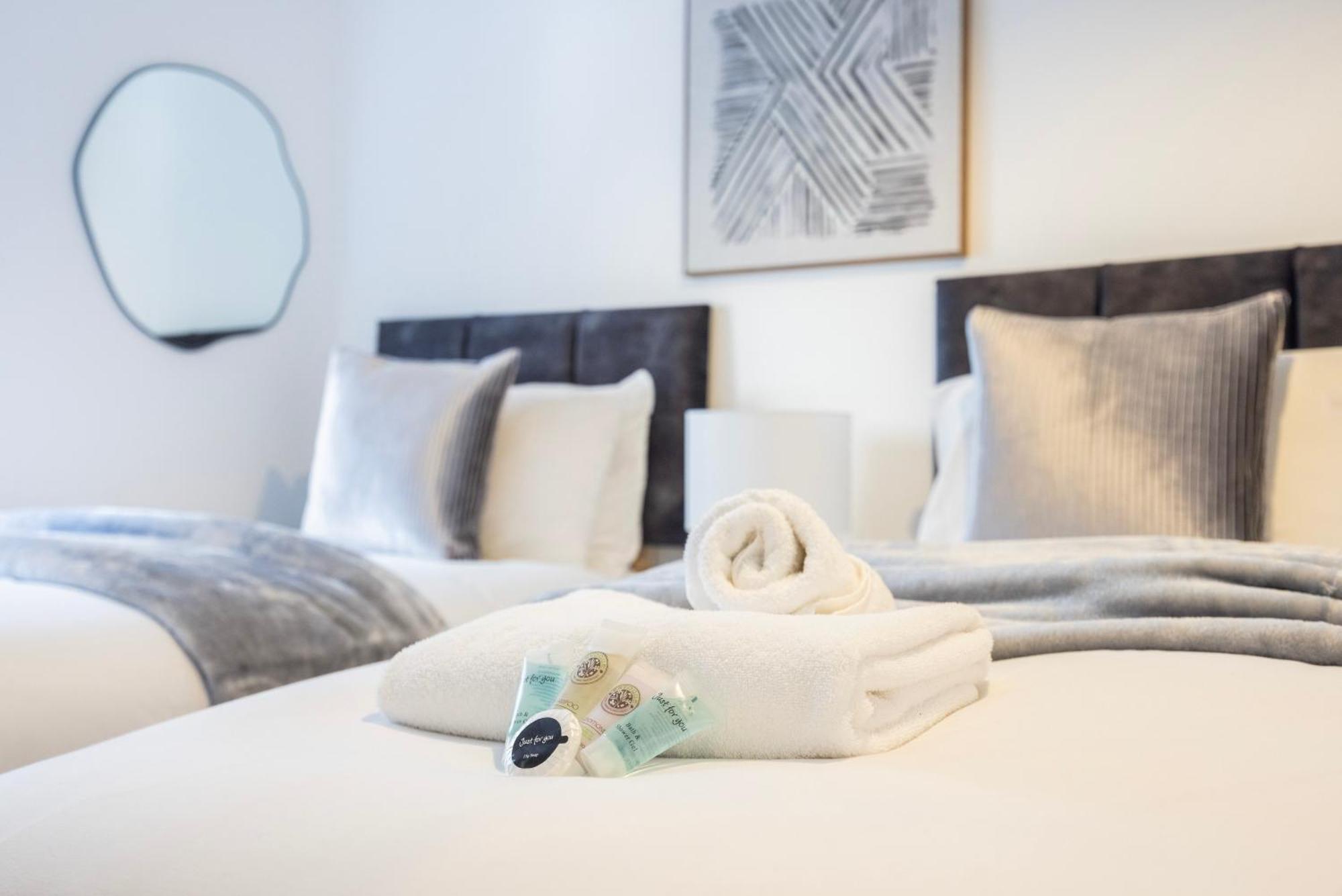 Block Of Apartments In Croydon ,Long Stays , Weekly & Monthly Offers , Contractors , Relocations , Leisure & Family Stays Extérieur photo