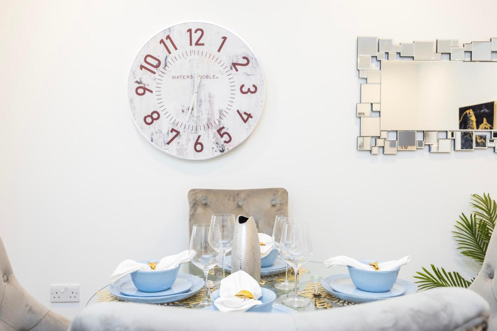 Block Of Apartments In Croydon ,Long Stays , Weekly & Monthly Offers , Contractors , Relocations , Leisure & Family Stays Extérieur photo